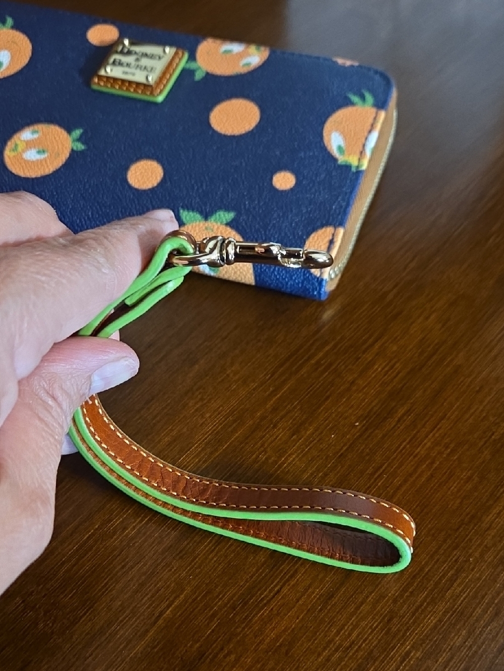 Dooney & Bourke Disney Parks Orange Bird Wallet EUC - Picture 8 of 16